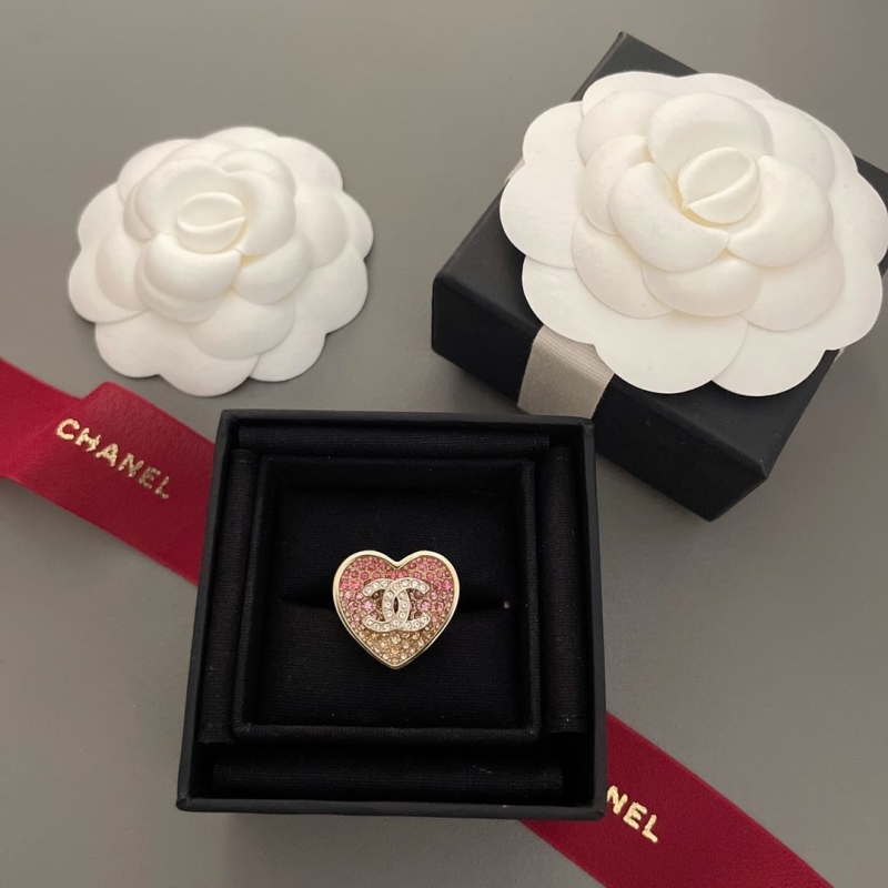 Ch*el rings